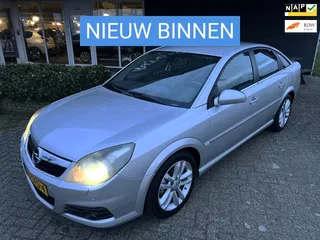 Opel Vectra GTS 2.2-16V Executive ECC/CRUIS/NAV/PDC V+A