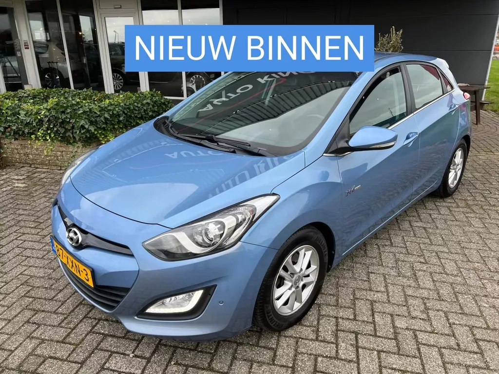 Hyundai i30 1.6 GDI i-Vision ECC/NAV/CRUISE/CAM/PDC APK+NAP