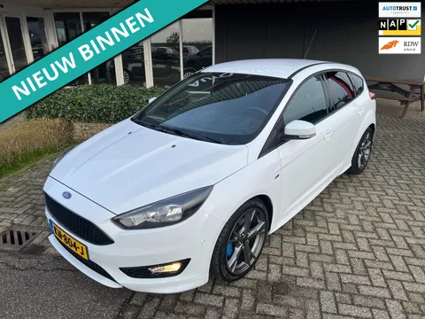 Ford Focus 1.5 ST-Line ECC/NAV/CRUISE/PDC/LED