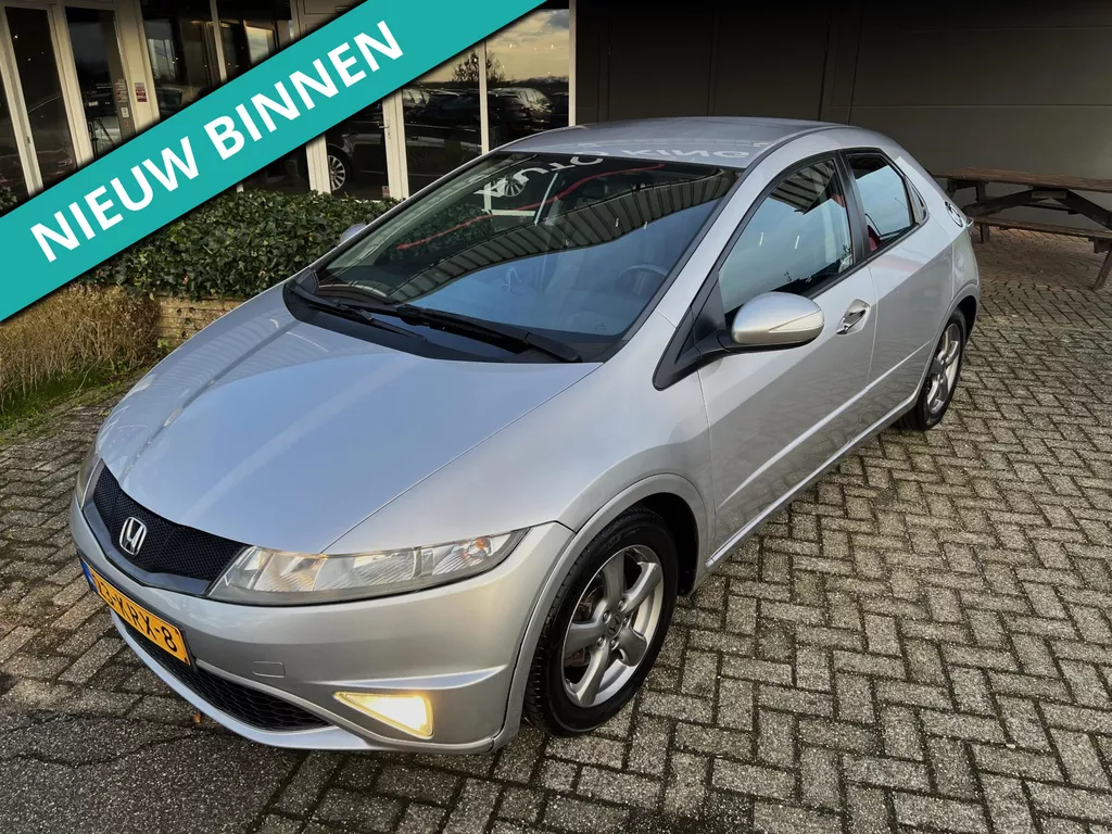 Honda Civic 1.4 Sport AUT/ECC/CRUISE/LED/LEDER/PDC/LMV