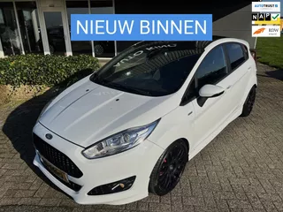 Ford Fiesta 1.0 TURBO ST Line ECC/NAV/KEYLESS/PDC/LED